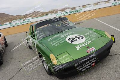 media/Jun-01-2025-CalClub SCCA (Sun) [[eae223c5dd]]/Around pit/